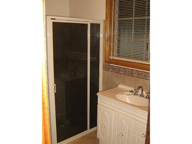 13 Peake Street, Bordertown SA 5268