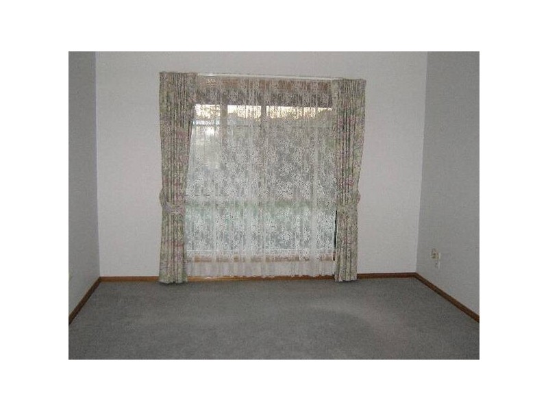 13 Peake Street, Bordertown SA 5268