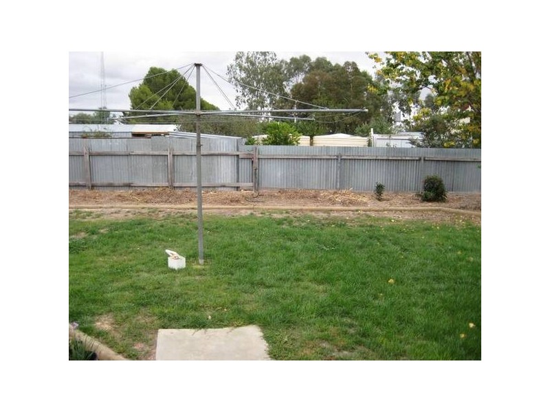 5 Wellington Street, Keith SA 5267