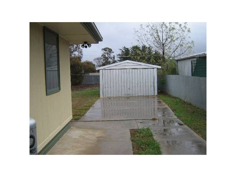 3 Murray Street, Bordertown SA 5268