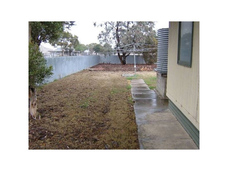 3 Murray Street, Bordertown SA 5268
