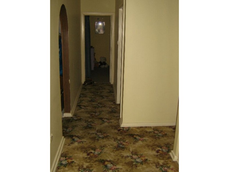 11 Cannawigara Road, Bordertown SA 5268