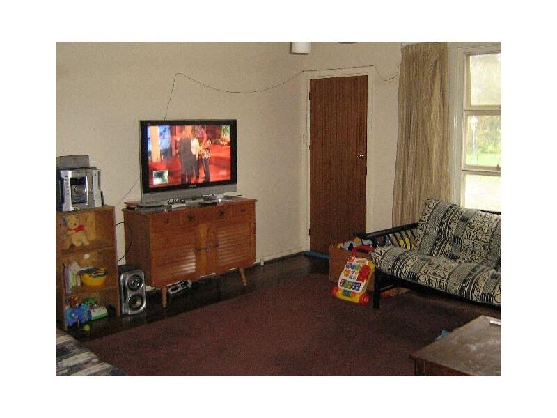 11 Cannawigara Road, Bordertown SA 5268