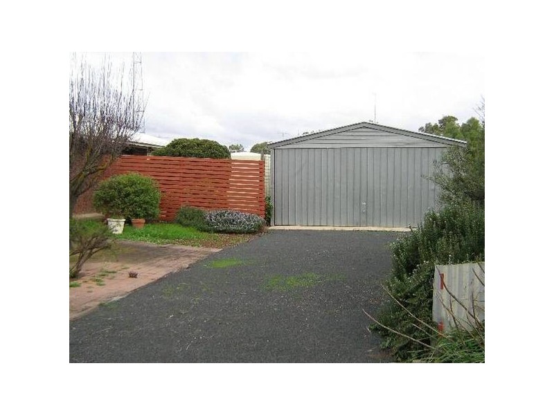96 Victoria Parade, Bordertown SA 5268