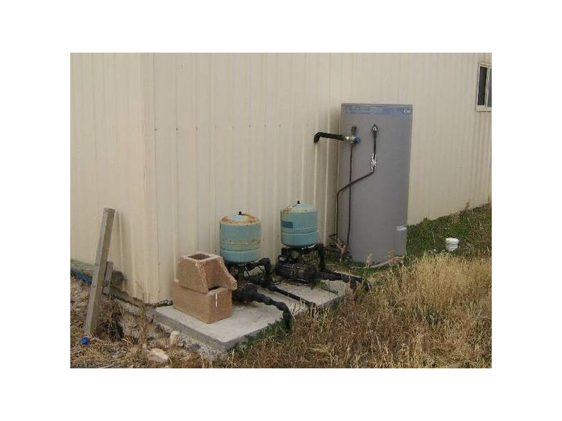 Railway Tce (North) and Arabi Road, Wolseley SA 5269