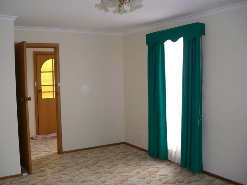 6-8 Ross Ave, Keith SA 5267