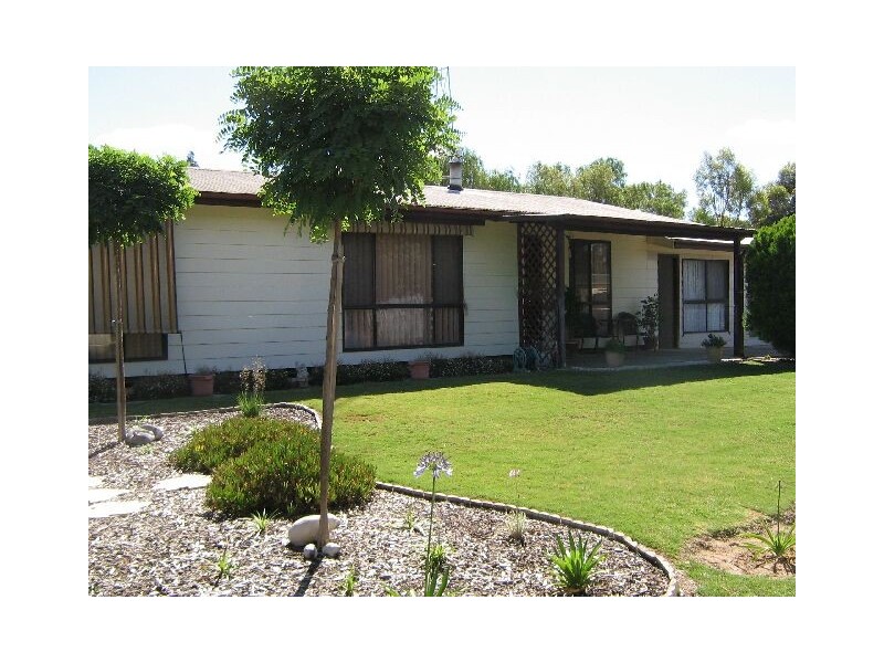13 Sanderson Street, Mundulla SA 5270