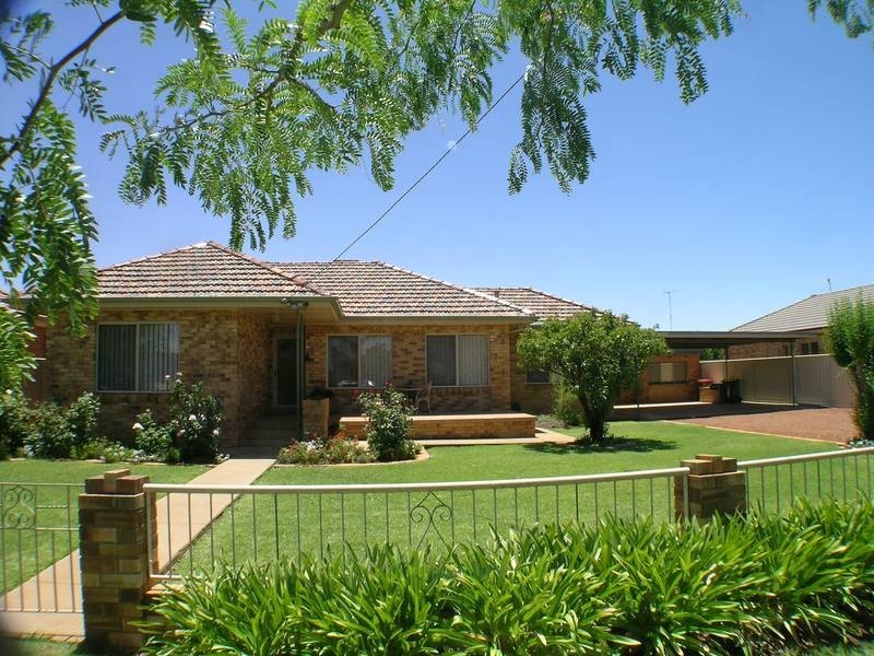 29 Foreshaw Avenue, Griffith NSW 2680