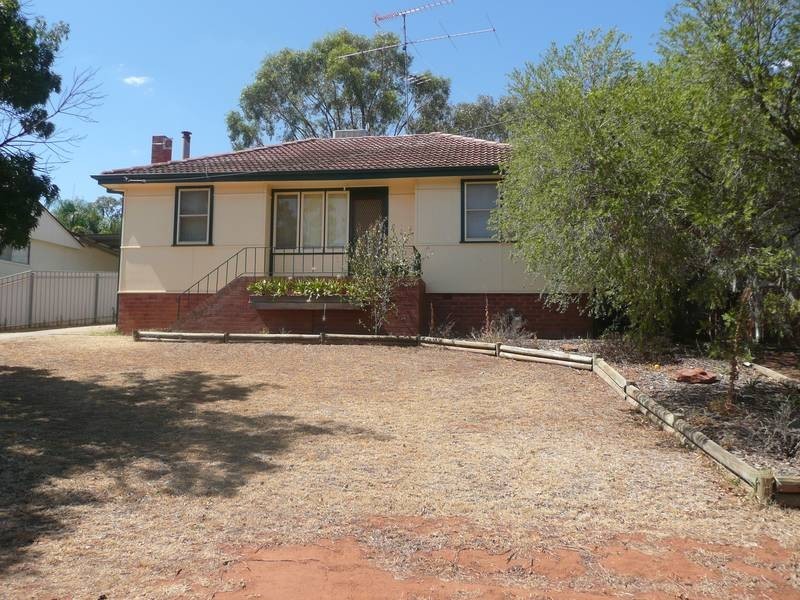 83 Macarthur Street, Griffith NSW 2680