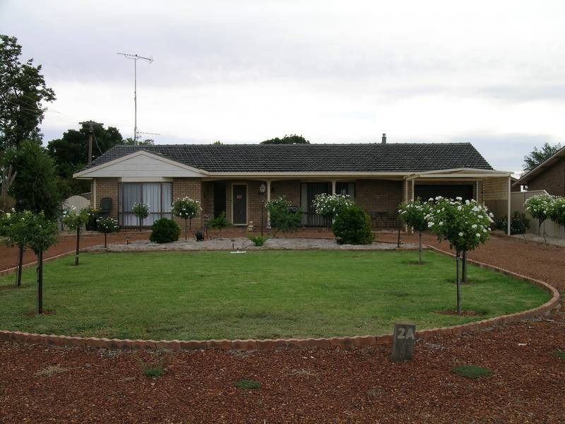 2a Mirrool Avenue, Yenda NSW 2681