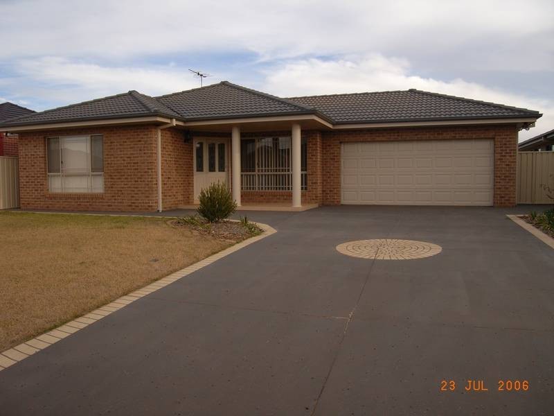 8 Summers Street, Griffith NSW 2680