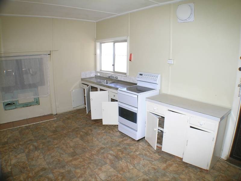 86 Merrigal Street, Griffith NSW 2680