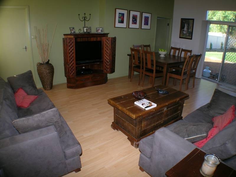 13 South Avenue, Yenda NSW 2681