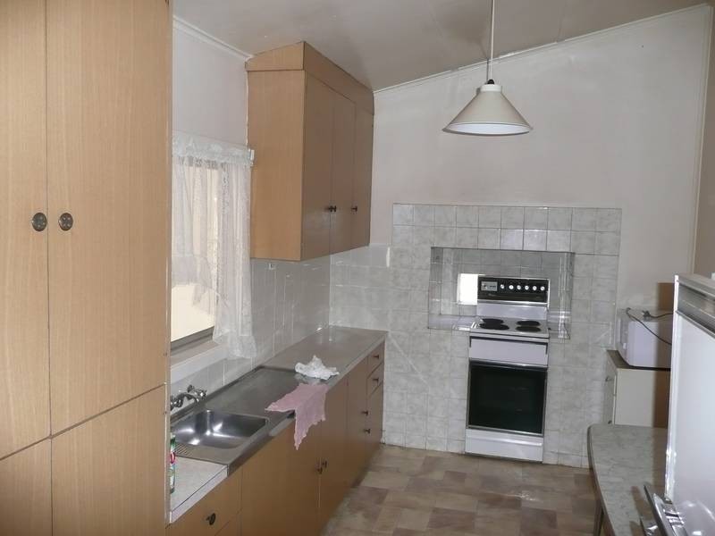 8 Hanwood Road, Hanwood NSW 2680