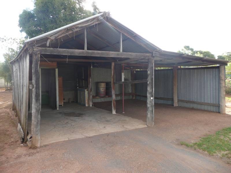 8 Hanwood Road, Hanwood NSW 2680