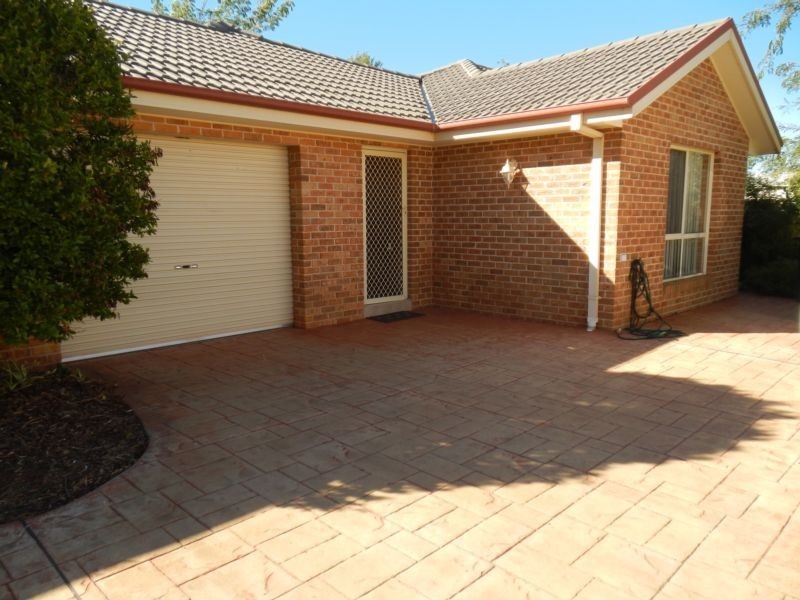 3/13 Leaver Street, Yenda NSW 2681