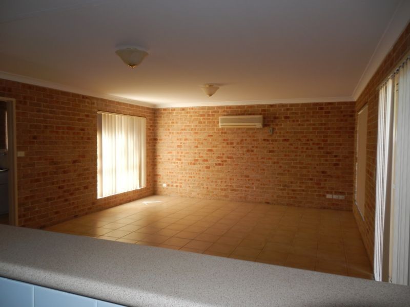 3/13 Leaver Street, Yenda NSW 2681