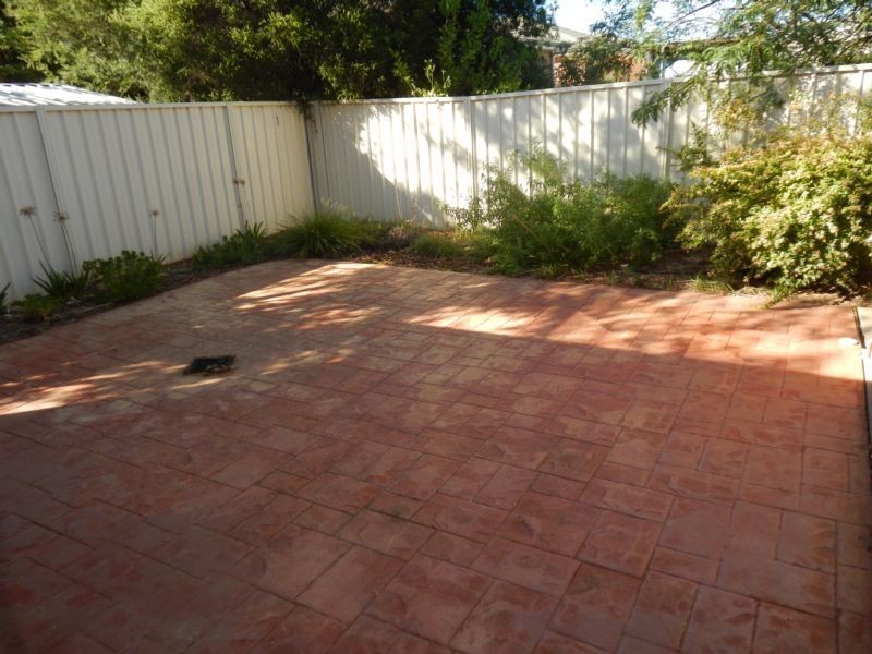 3/13 Leaver Street, Yenda NSW 2681