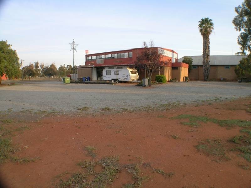 27-28 Yenda Place, Yenda NSW 2681