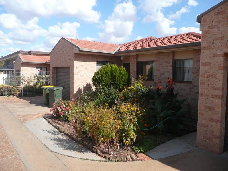3/28 Coolah Street, Griffith NSW 2680