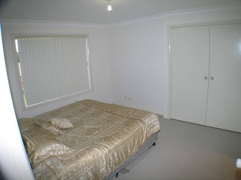 4 Evanside Parade, Griffith NSW 2680