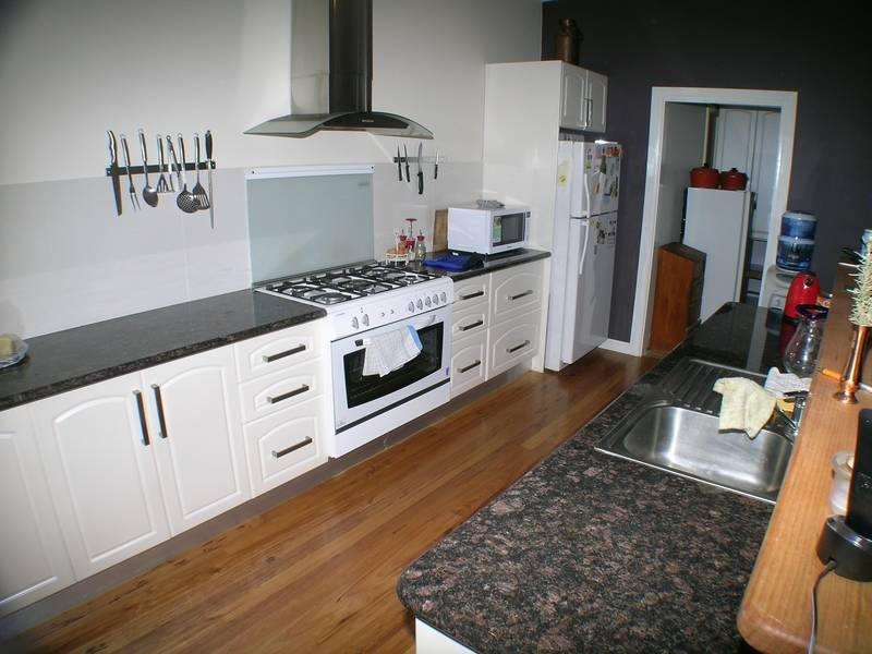 17 Stanbridge Street, Yenda NSW 2681