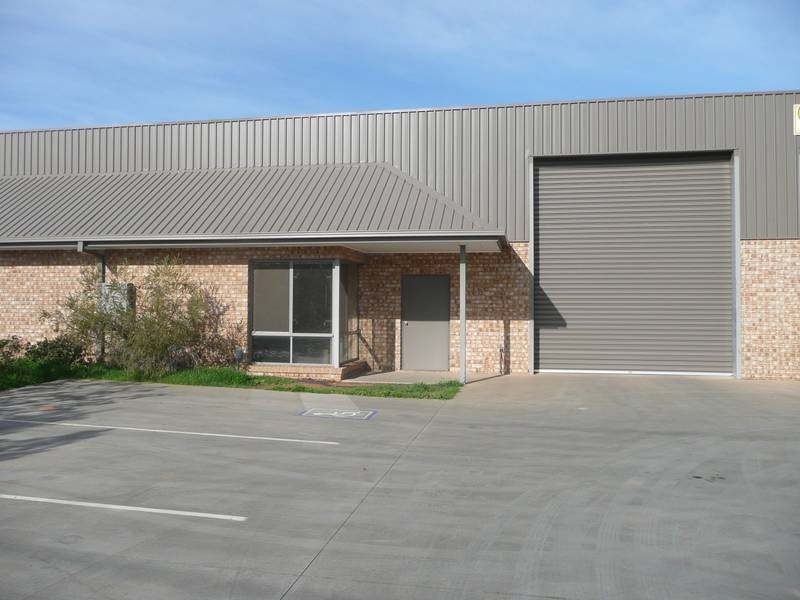 176 Wakaden Street, Griffith NSW 2680