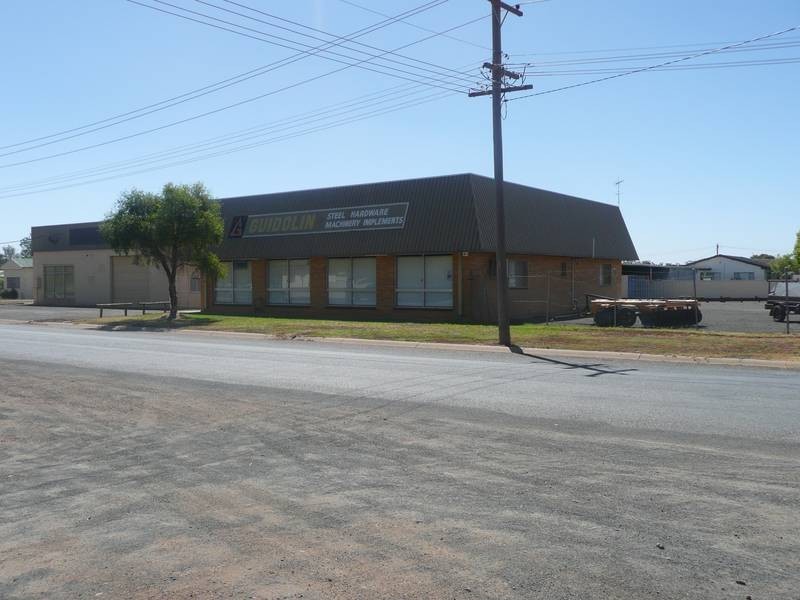 202-204 Merrigal Street, Griffith NSW 2680