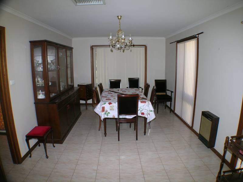 12 Robertson Street, Griffith NSW 2680