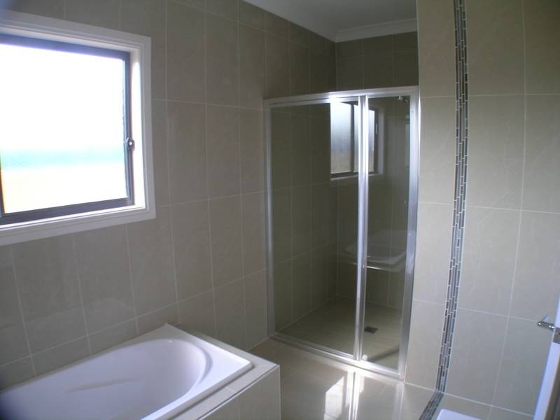 16 Young Street, Beelbangera NSW 2680