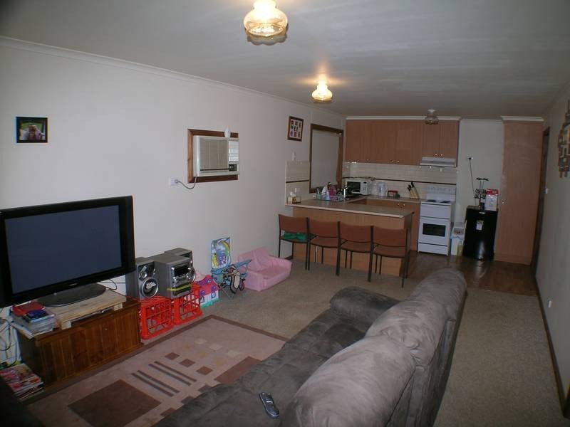 15 McGregor Street, Hillston NSW 2675