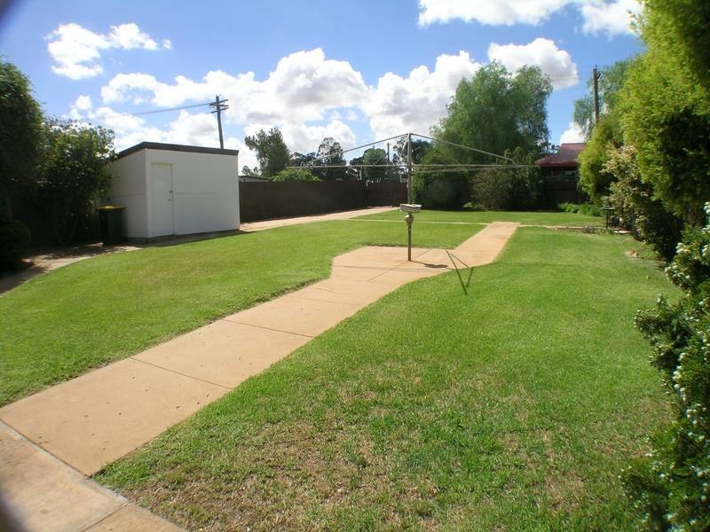 81 Kookora Street, Griffith NSW 2680