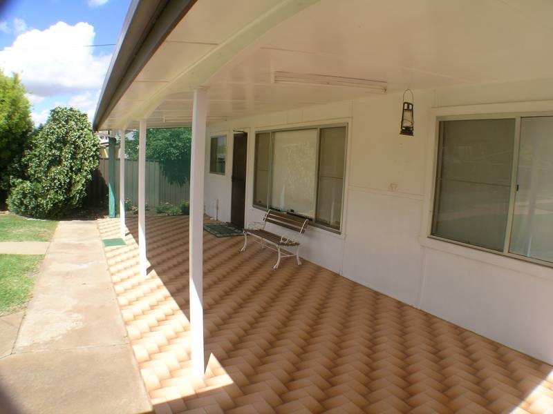 81 Kookora Street, Griffith NSW 2680