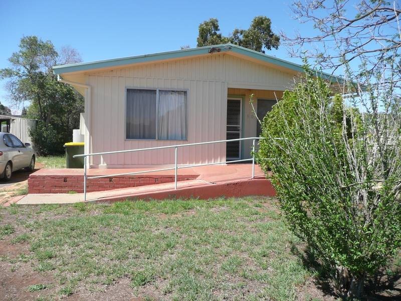 A/50 Leaver Street, Yenda NSW 2681