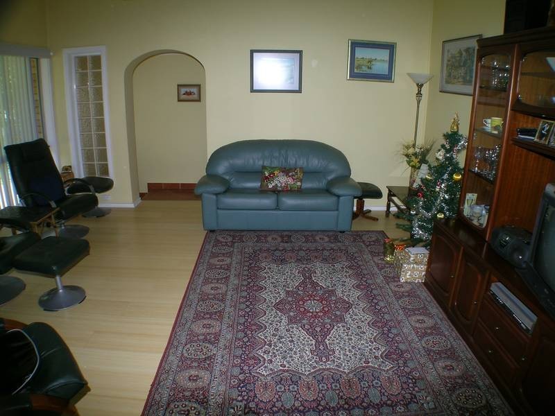 27 Gordon Avenue, Griffith NSW 2680