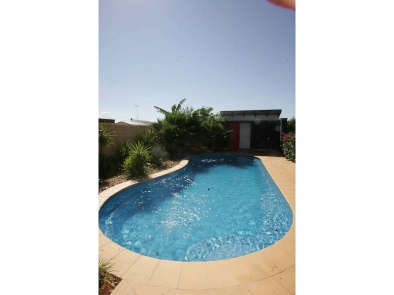 38 Hillam Drive, Griffith NSW 2680