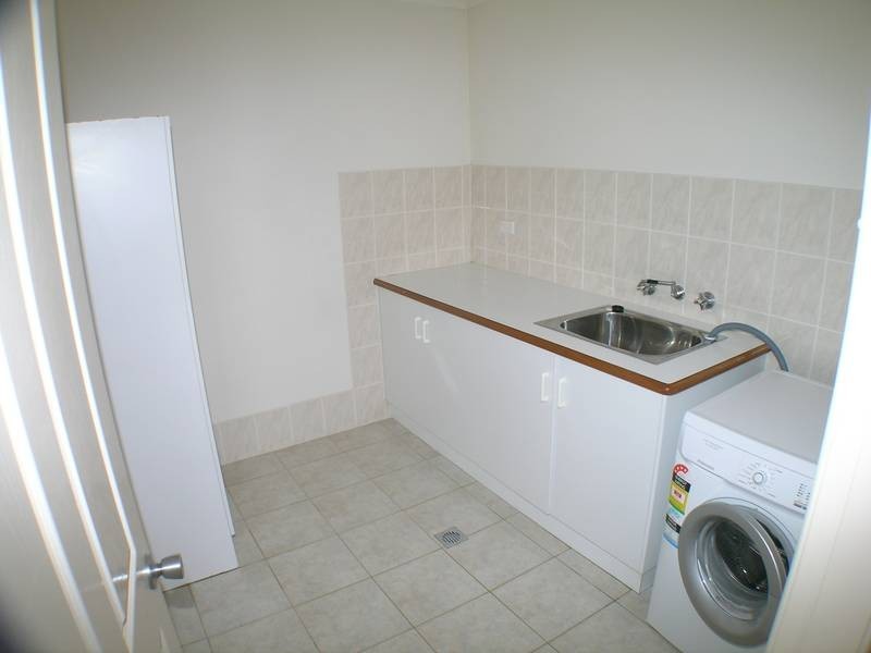 a/59 Leaver Street, Yenda NSW 2681
