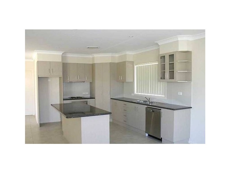 D/33 Hillam Drive, Griffith NSW 2680