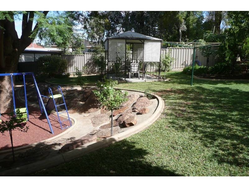 56 Ross Crescent, Griffith NSW 2680