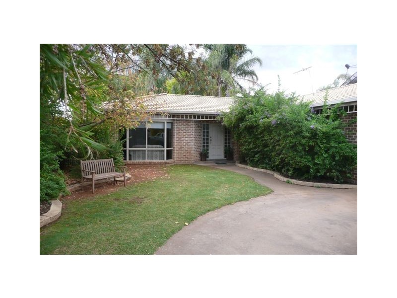 72 Leaver Street, Yenda NSW 2681