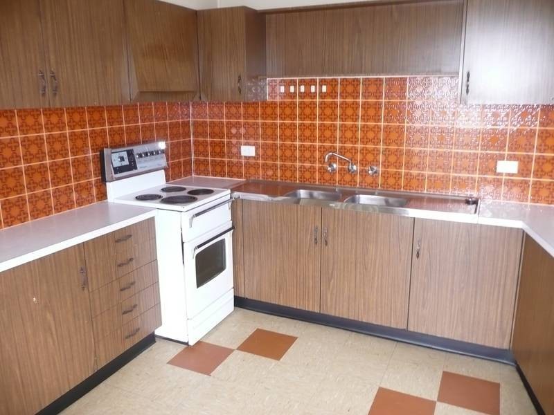 1/2 Hart Street, Griffith NSW 2680