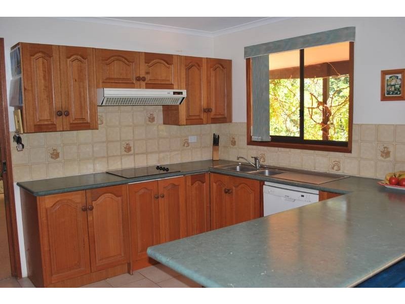 18 Maegraith Place, Lake Wyangan NSW 2680