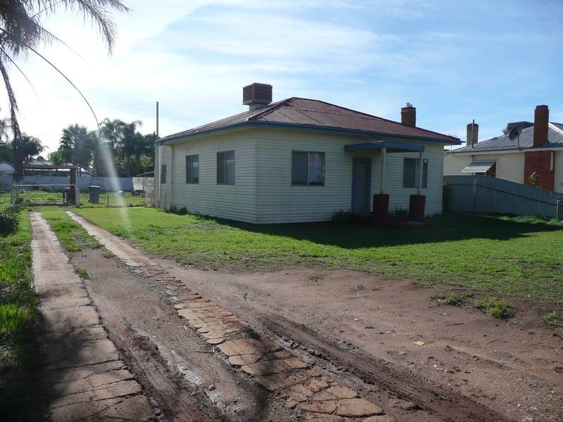 29 Griffin Avenue, Griffith NSW 2680