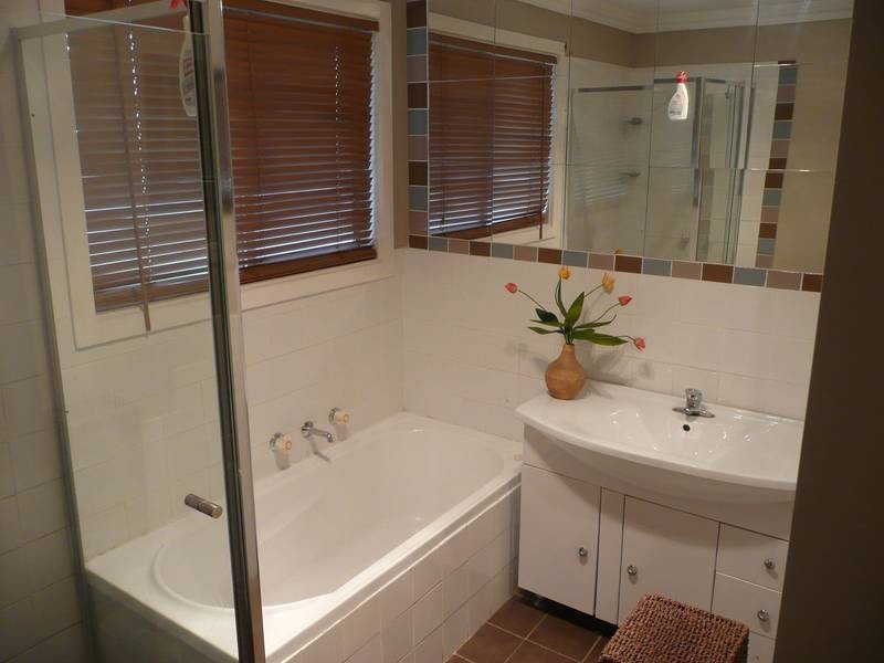 18 Lowde Street, Nericon NSW 2680