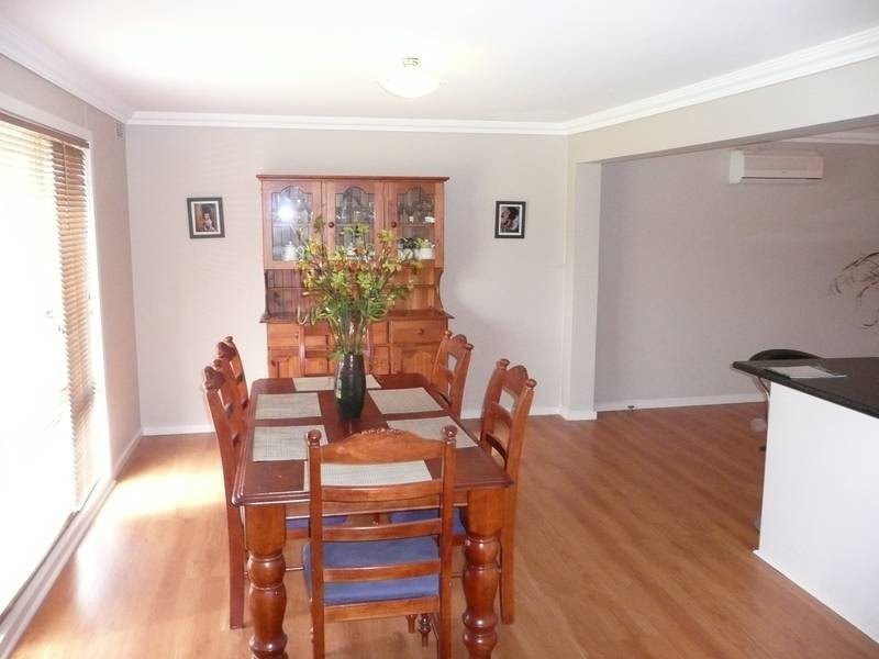 18 Lowde Street, Nericon NSW 2680