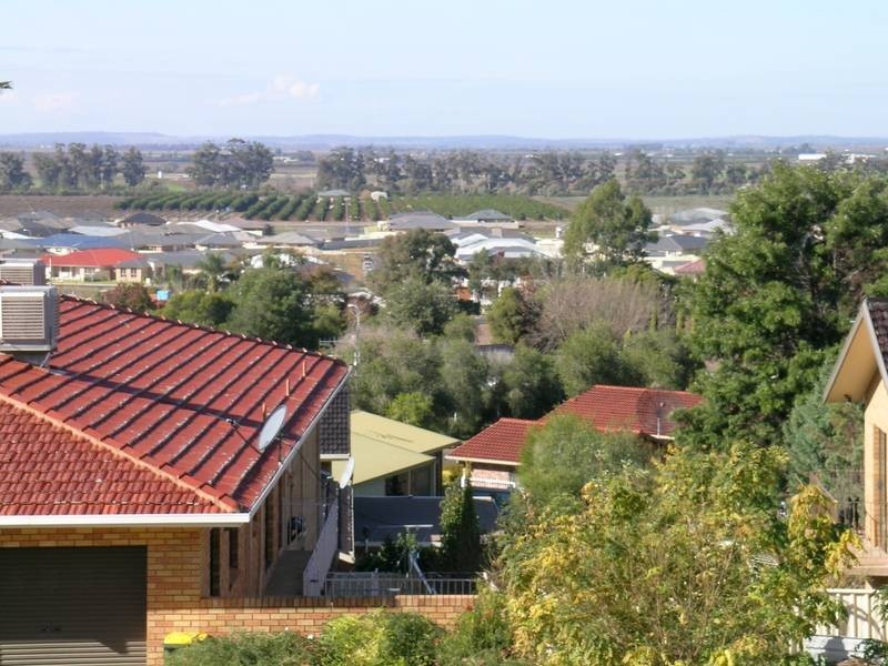 25a Holmes Crescent, Griffith NSW 2680