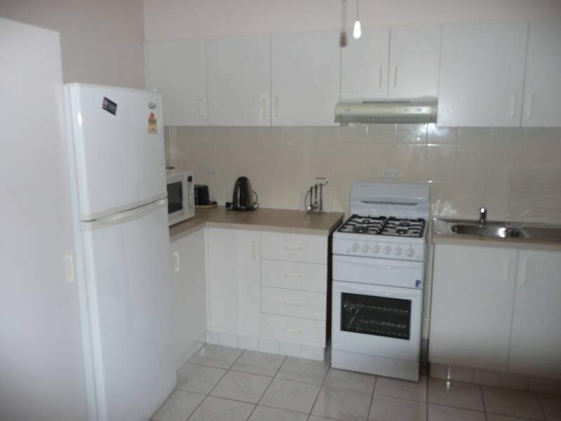 a/6 Lawford Crescent, Griffith NSW 2680