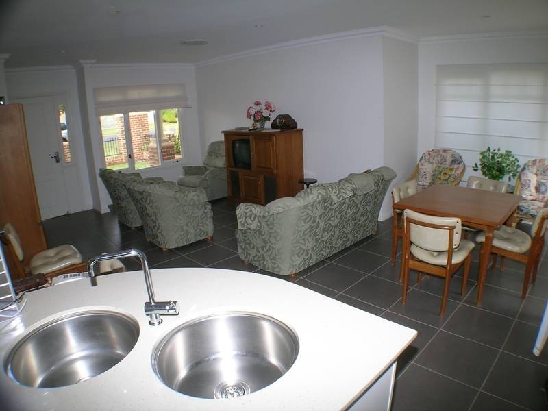 a/32 Animoo Avenue, Griffith NSW 2680