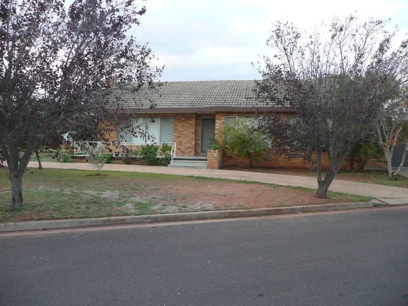 17. Turner Street, Griffith NSW 2680