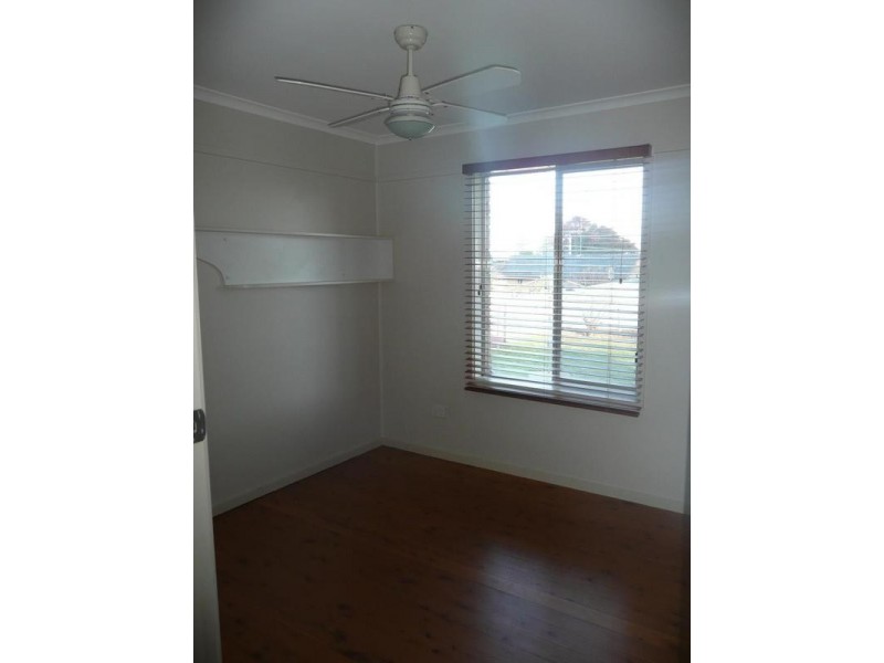 10 Graham Street, Griffith NSW 2680